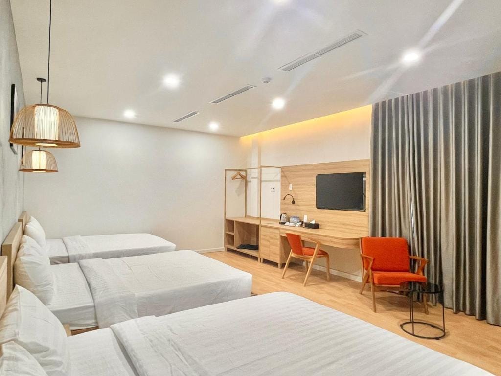 Maya Hotel 3 — 2