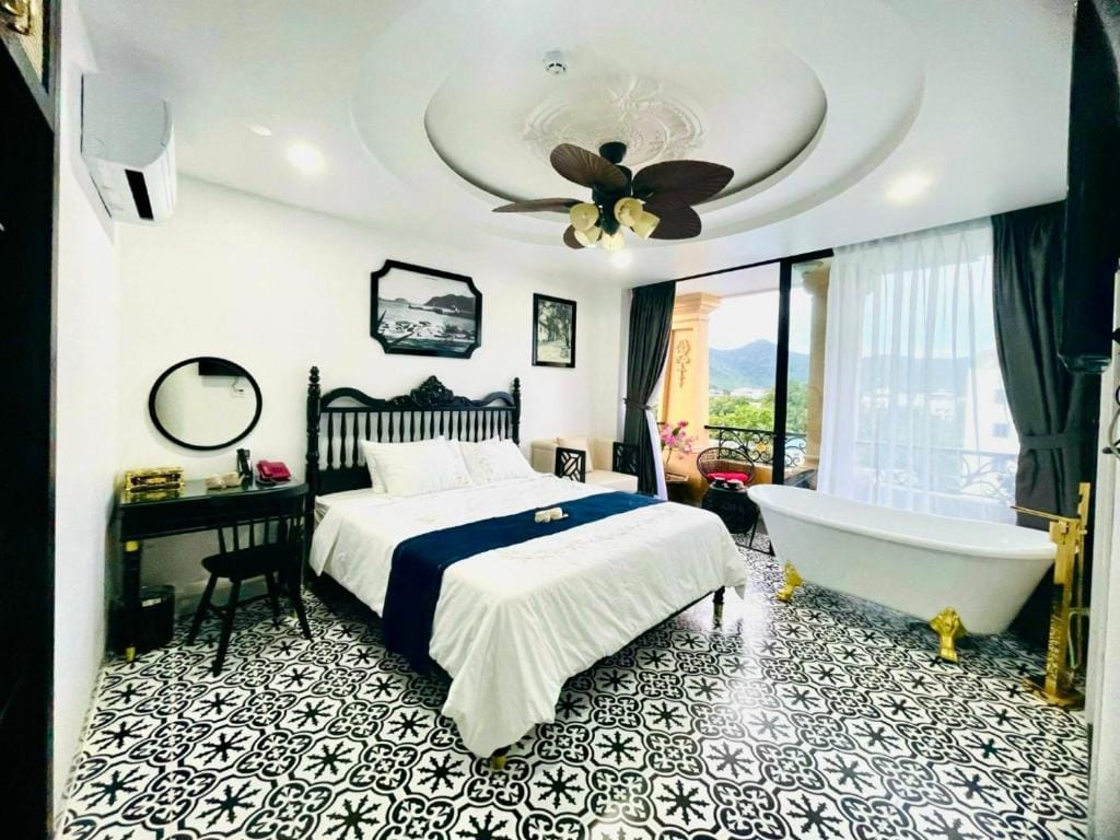 Nereus Hotel — 3