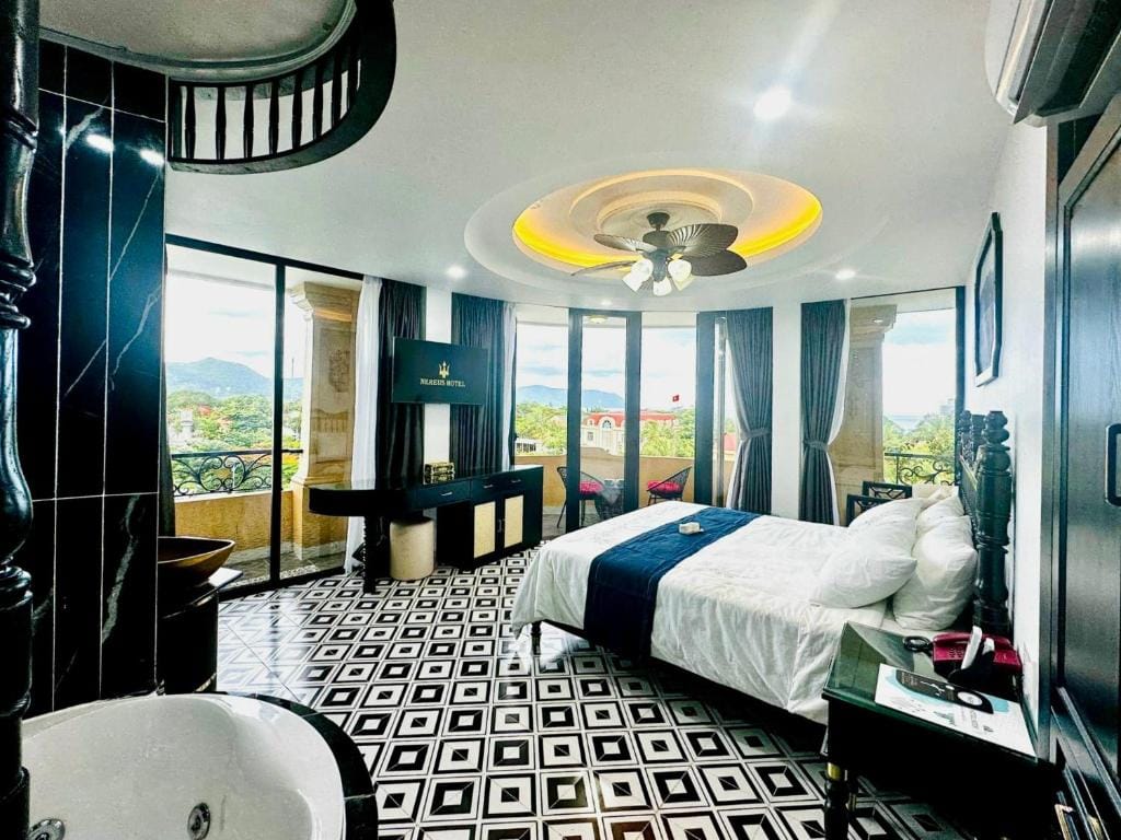 Nereus Hotel — 4