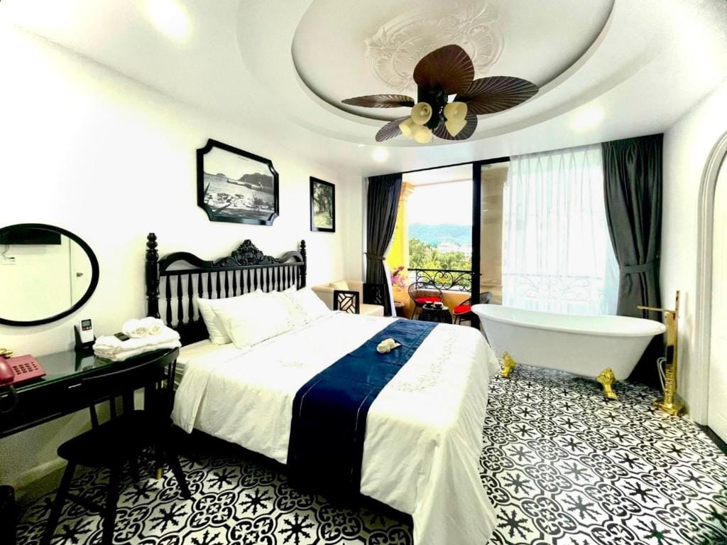 Nereus Hotel — 5