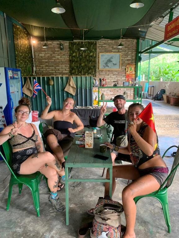 The Snail Haven Pub And Stay - Con Dao — 1