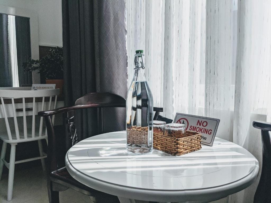 Tuấn Ninh Hotel I — 2
