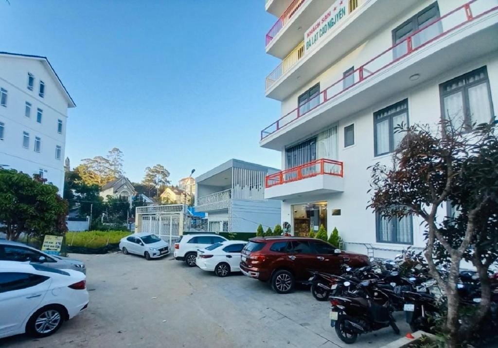 Đà Lạt Cao Nguyên Hotel — 1
