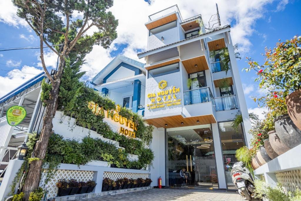 Gia Nguyễn Hotel Dalat — 1