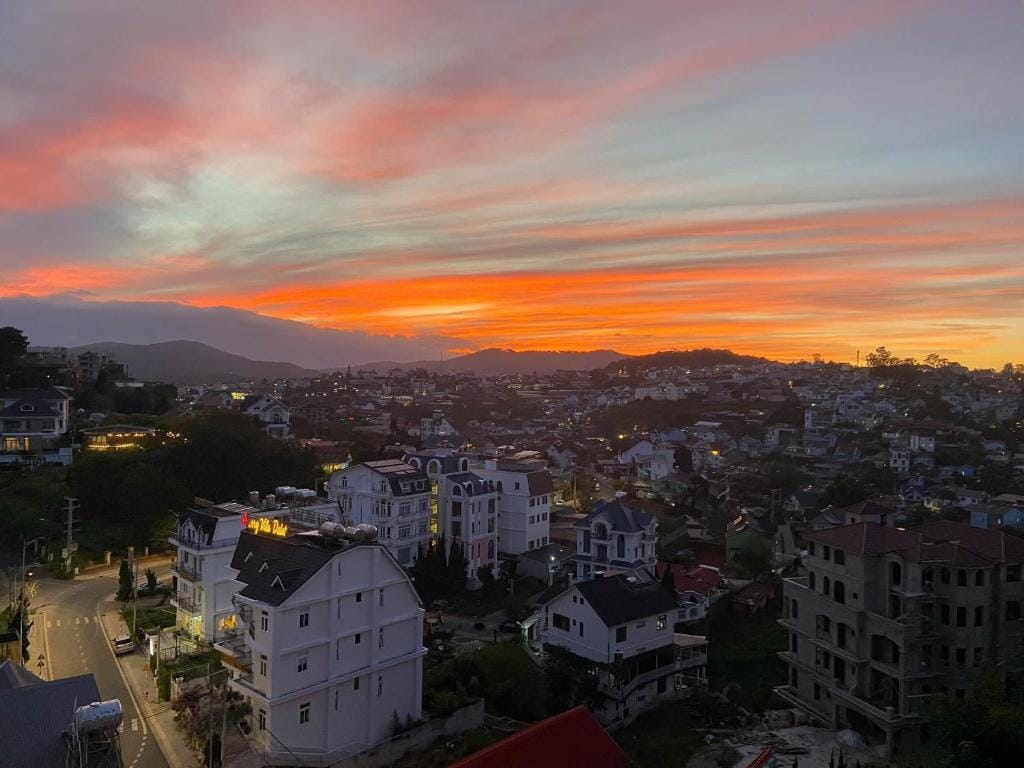 Huong Mai Hotel — 4