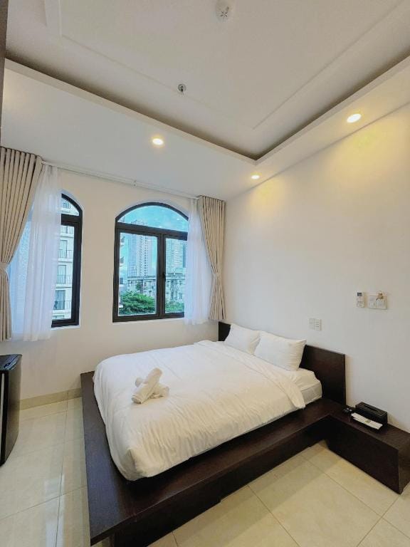 Ania Beachside Hotel Da Nang — 1