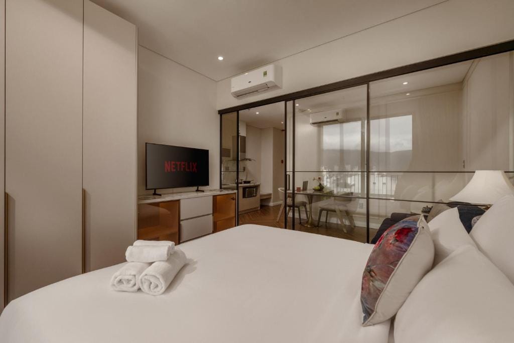 Hampton Danang Luxury Apartment — 2