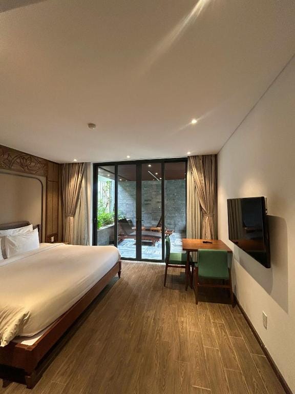 VernalHome Boutique Danang — 5