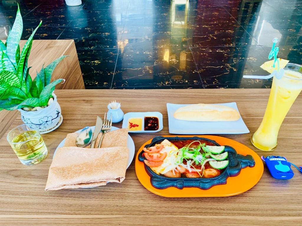 CKC Thien Duong Hotel — 3