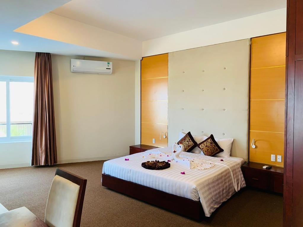Duy Tân Quảng Bình Hotel & Resort — 2