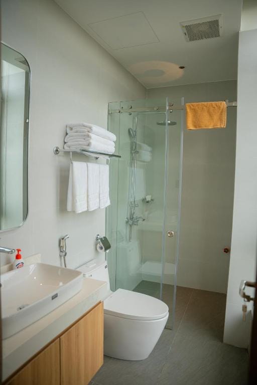 Min Min Hotel — 3