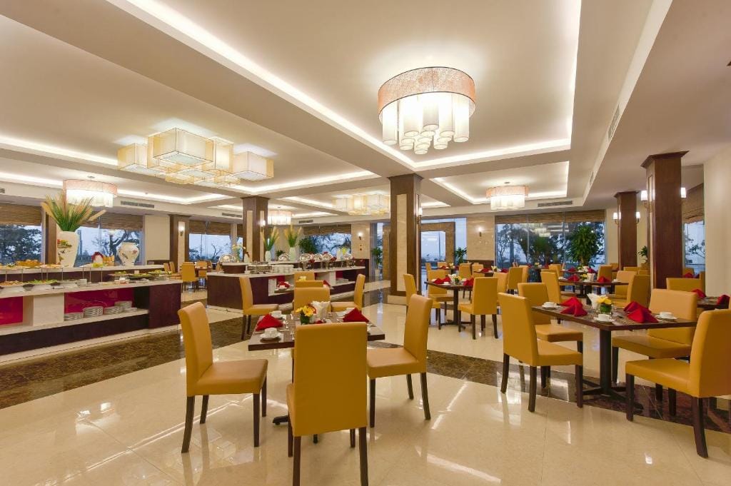 Muong Thanh Holiday Quang Binh Hotel — 4