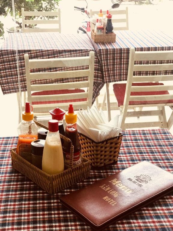 Nam Long Plus Hotel — 4