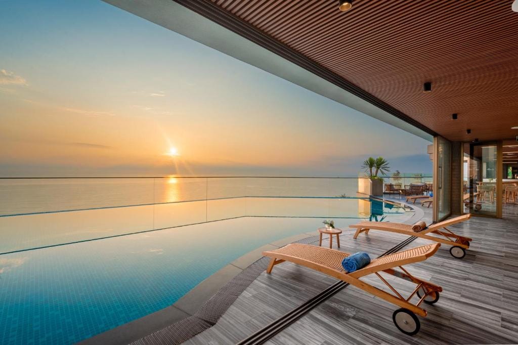 Poseido Hotel Quảng Bình — 5