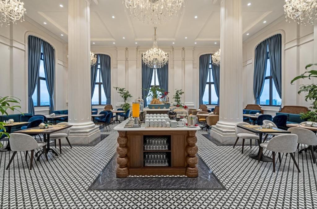 Rex Quang Binh Hotel — 5