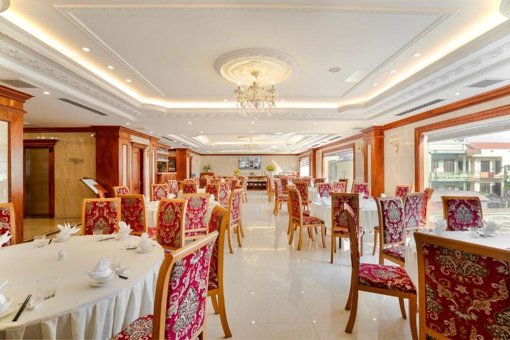 Riverside Hotel Quang Binh — 4