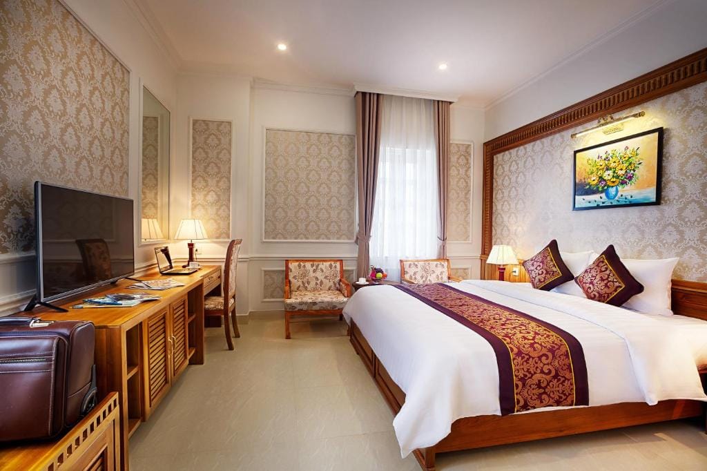 Riverside Hotel Quang Binh — 5