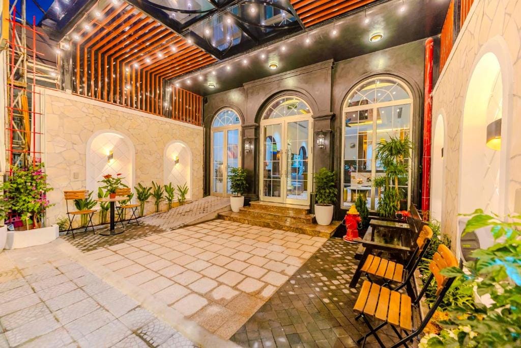 RosaLie Quảng Bình Hotel — 2