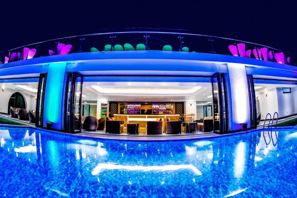Royal Quang Binh Hotel — 1