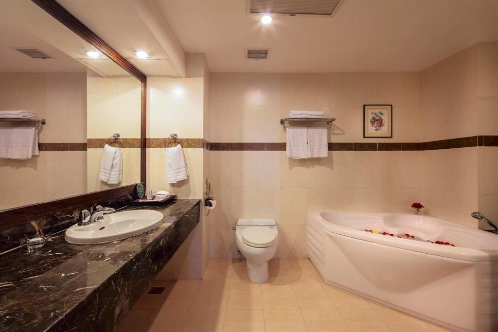 Sai Gon Quang Binh Hotel — 3