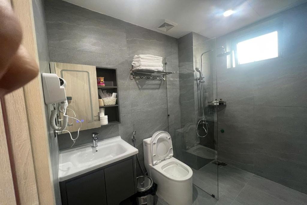 Thao Trang Luxury Hotel Quang Binh — 3