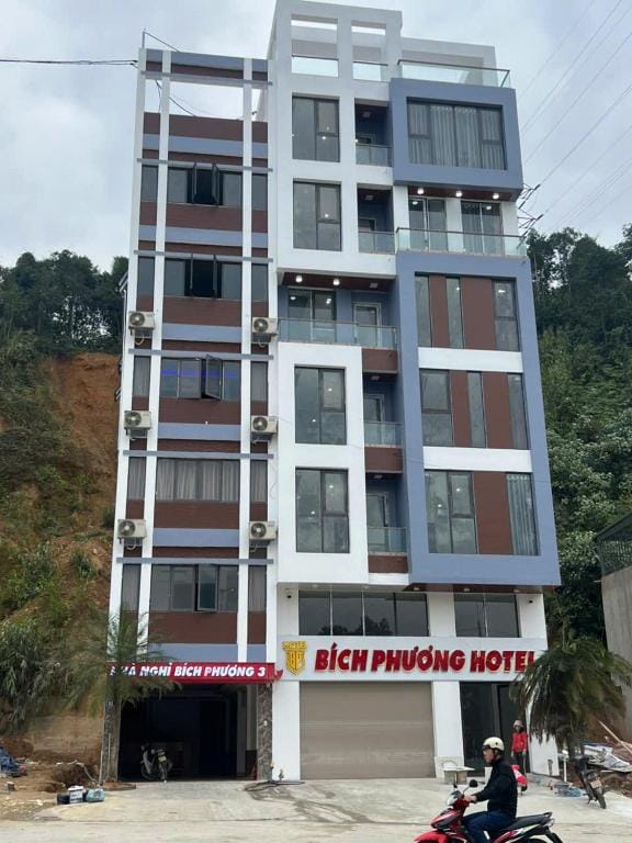 Bich Phuong Hotel 3 — 1