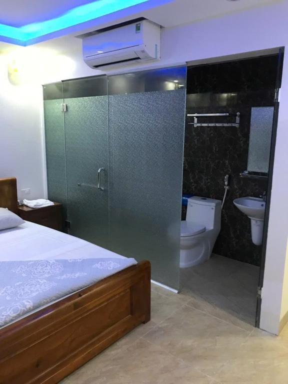 Bich Phuong Hotel 3 — 3