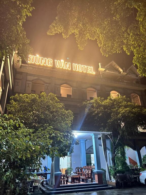 Khách Sạn Hùng Vân — 5