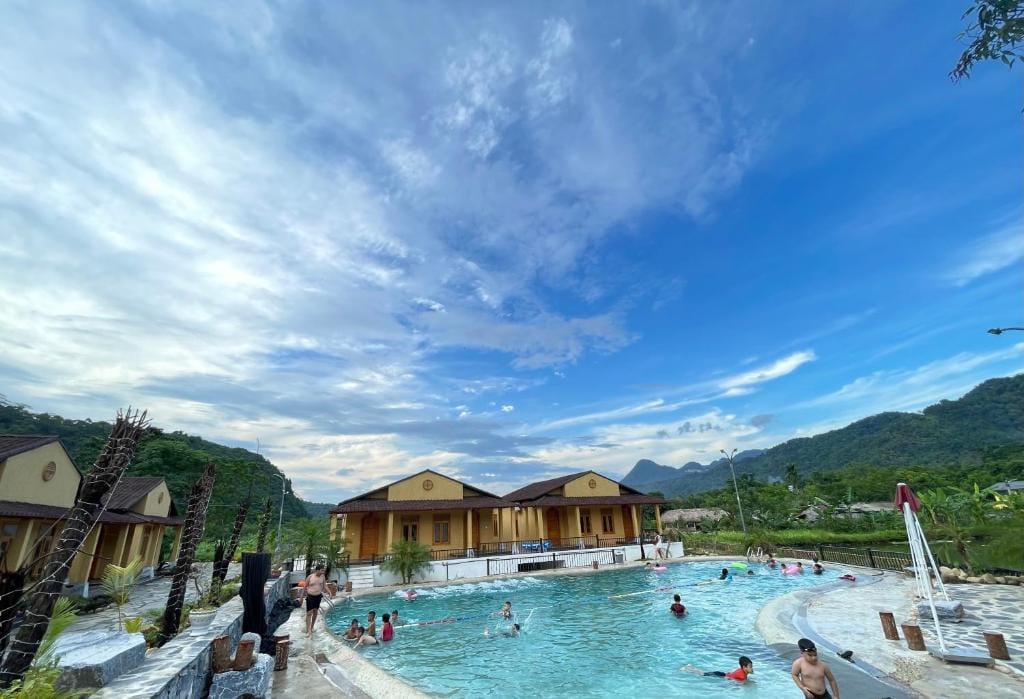 Sky Bay Lodge — 5
