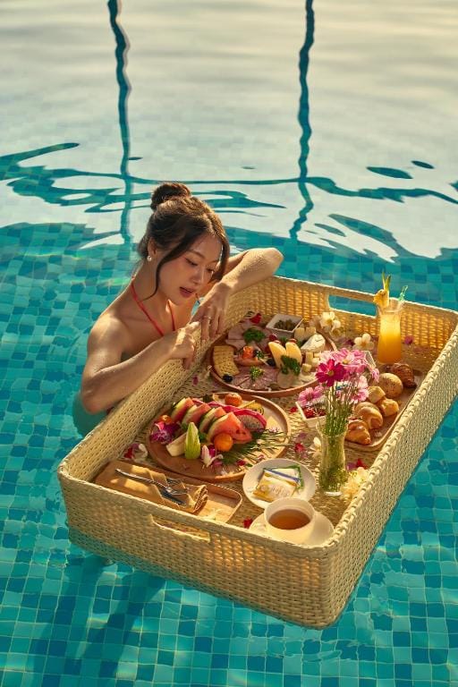DeLaSea Ha Long Hotel - Modern Bayview Escape — 3