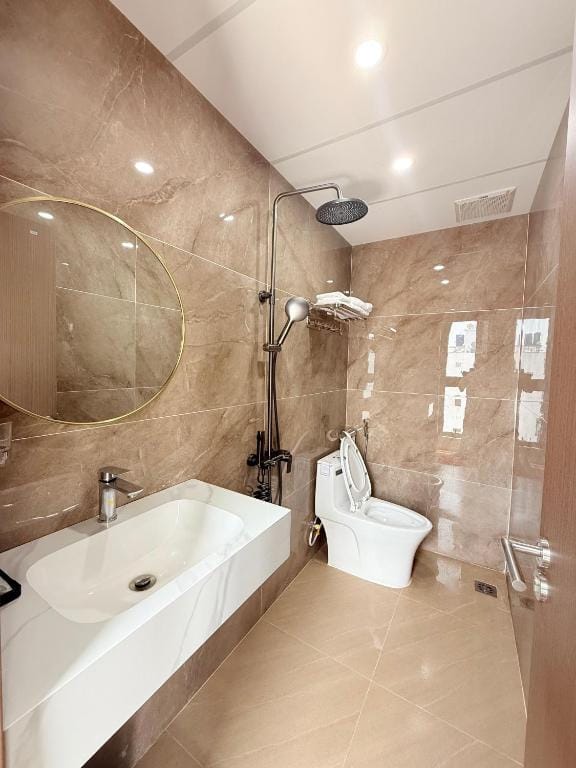 Phương Ngân HOTEL — 3