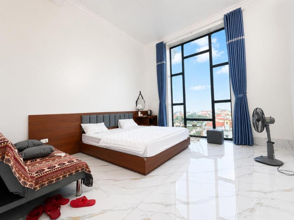 Huy Hoàng Hotel Ninh Bình — 4