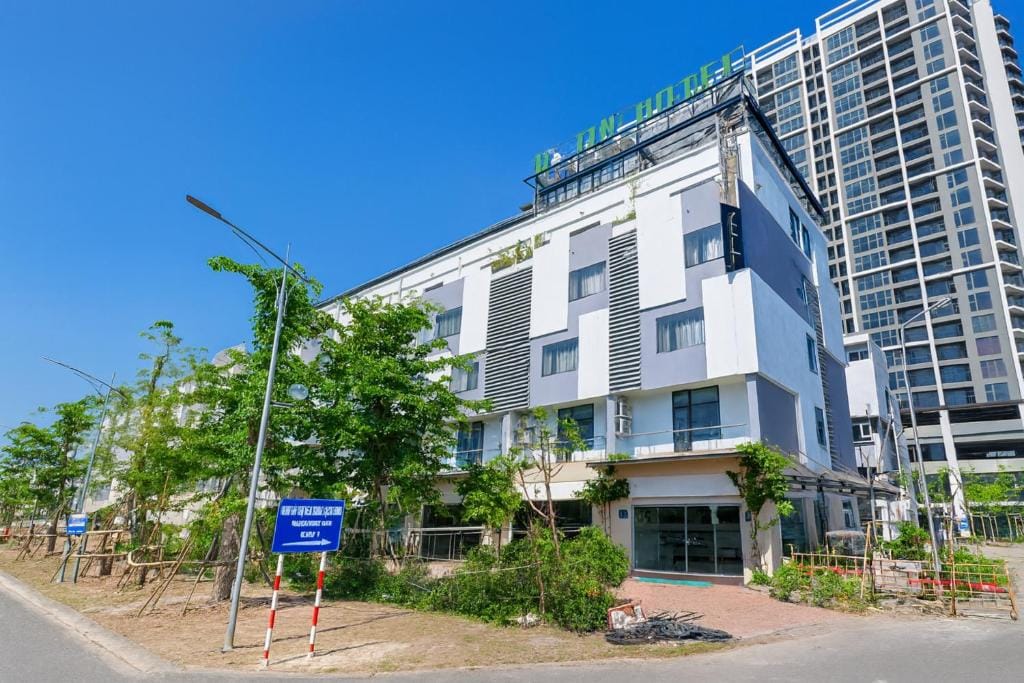 An Tín Hotel — 1