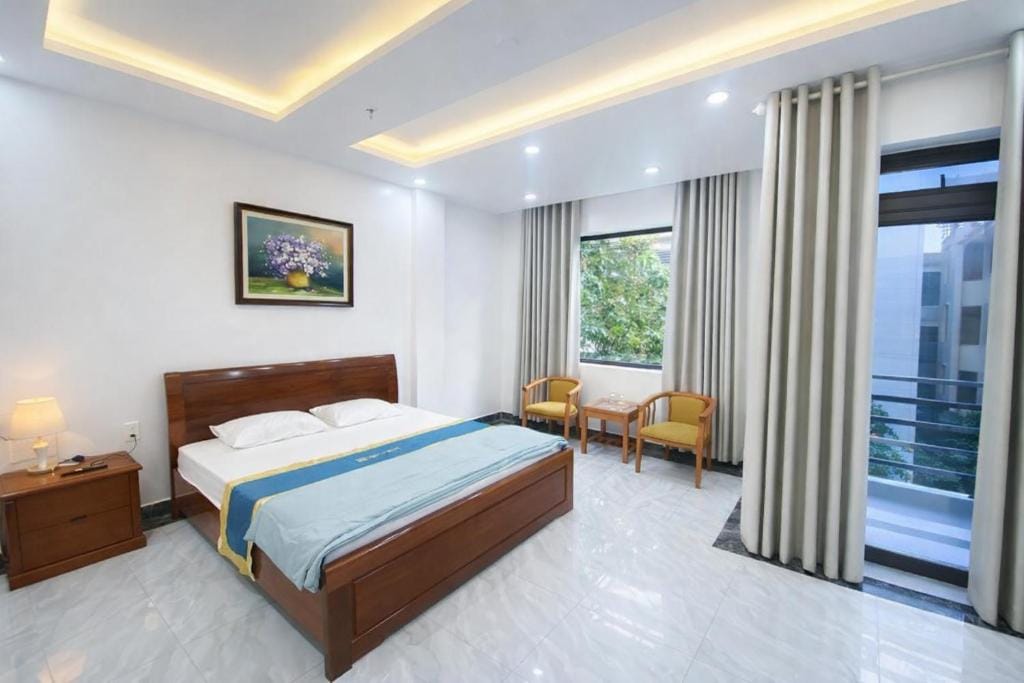 Anh Đào 2 Hotel — 4