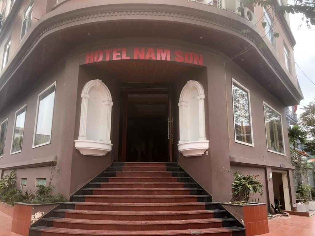 Hotel Nam Sơn — 1