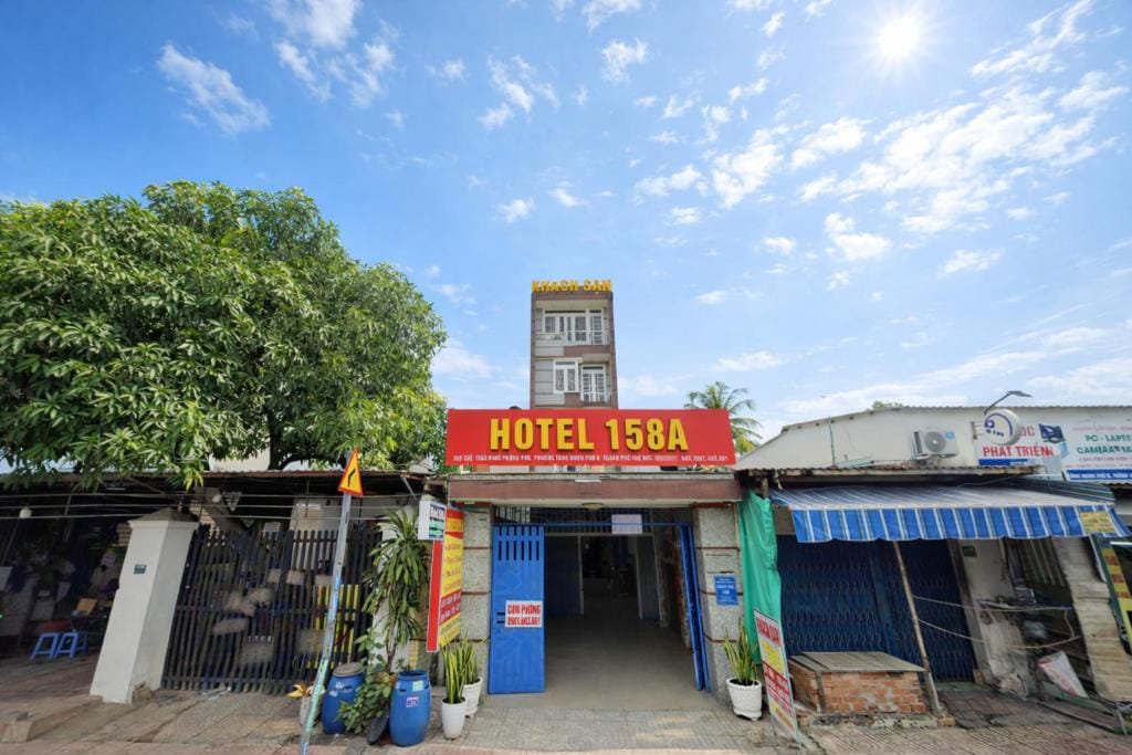 158A Hotel — 1