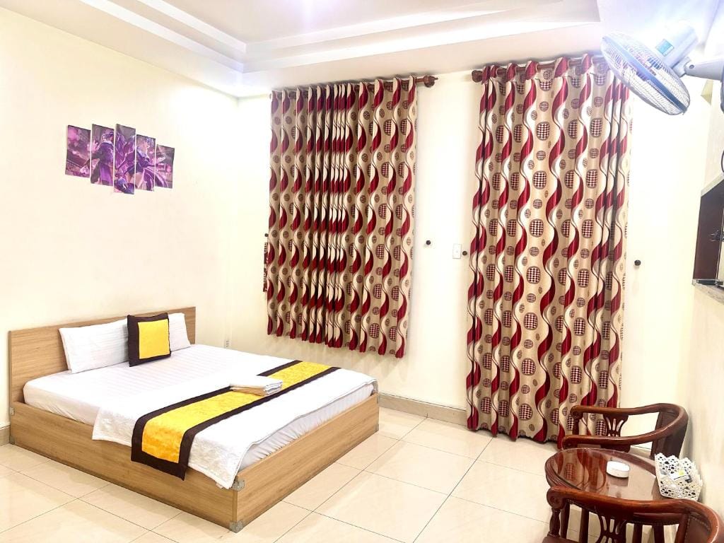 158A Hotel — 3