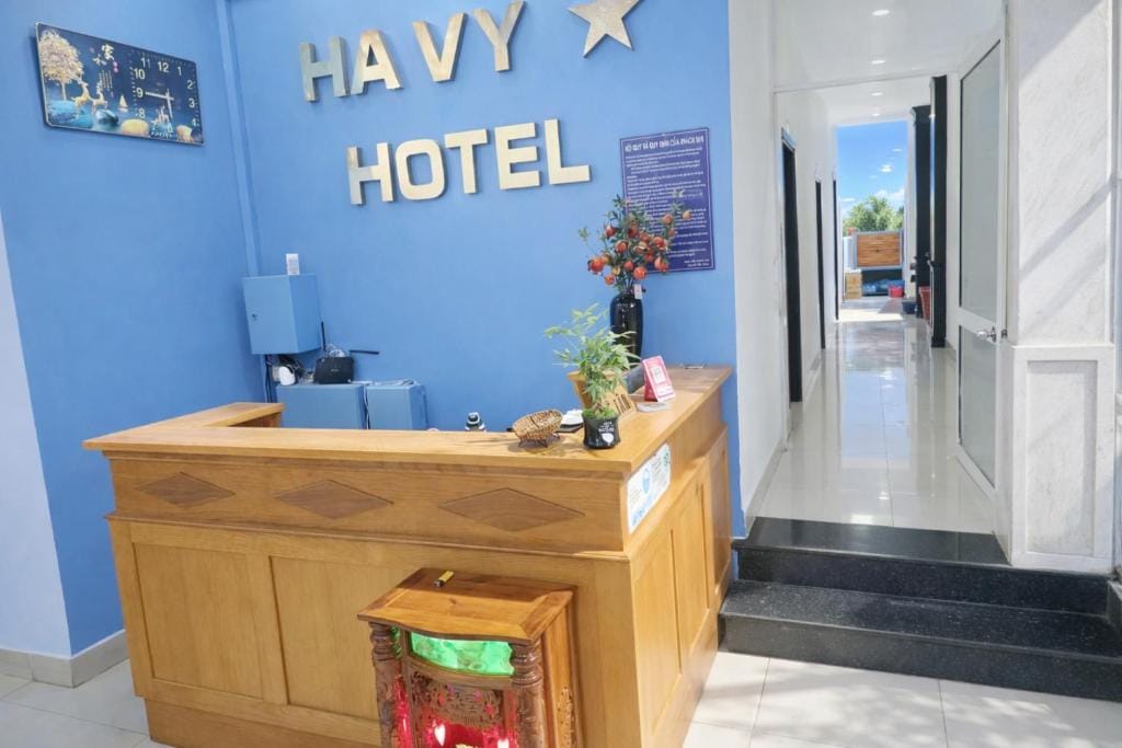 Hạ Vy Hotel Quận 9 — 2
