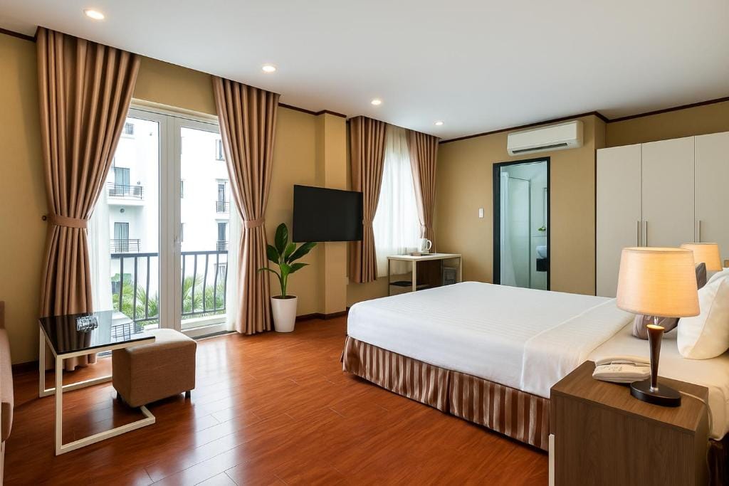 La Palma Retreat — 1
