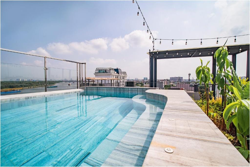 Nu Home - Green Oasis Rooftop Garden - Thao Dien — 4