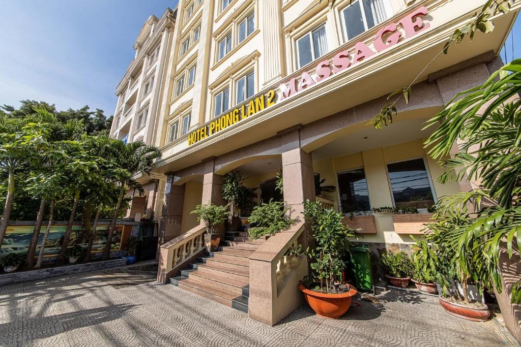 Phong Lan 2 Hotel — 1