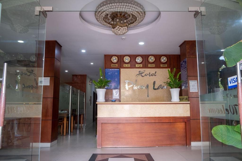 Phong Lan 2 Hotel — 4