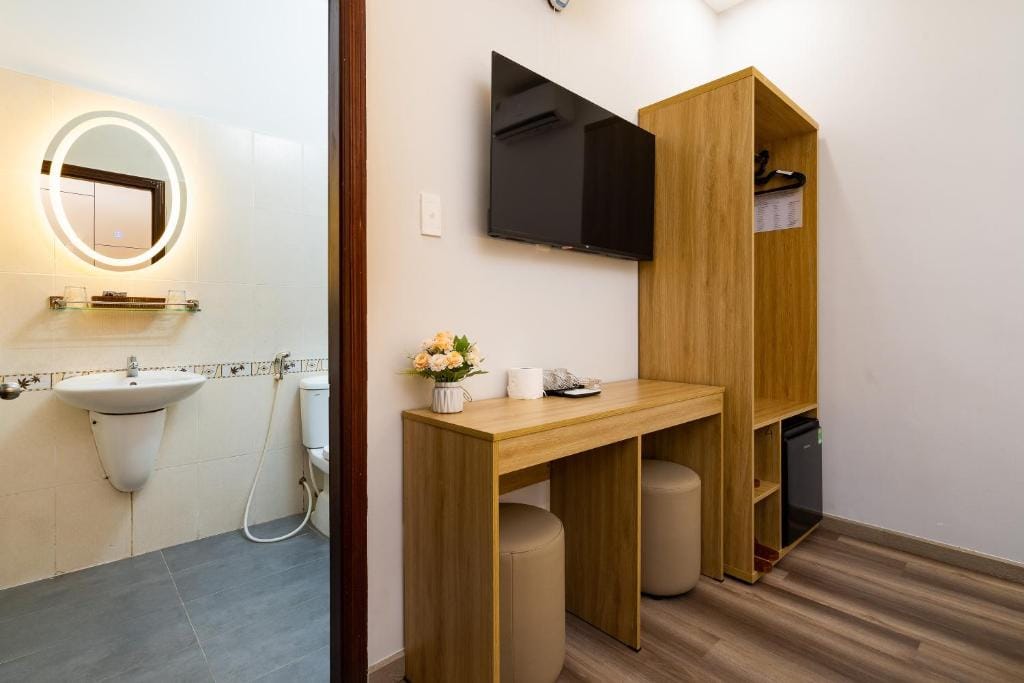 Phuong Nam Hotel — 5