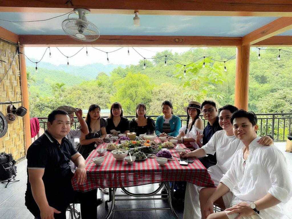Dán Huyền Homestay — 2