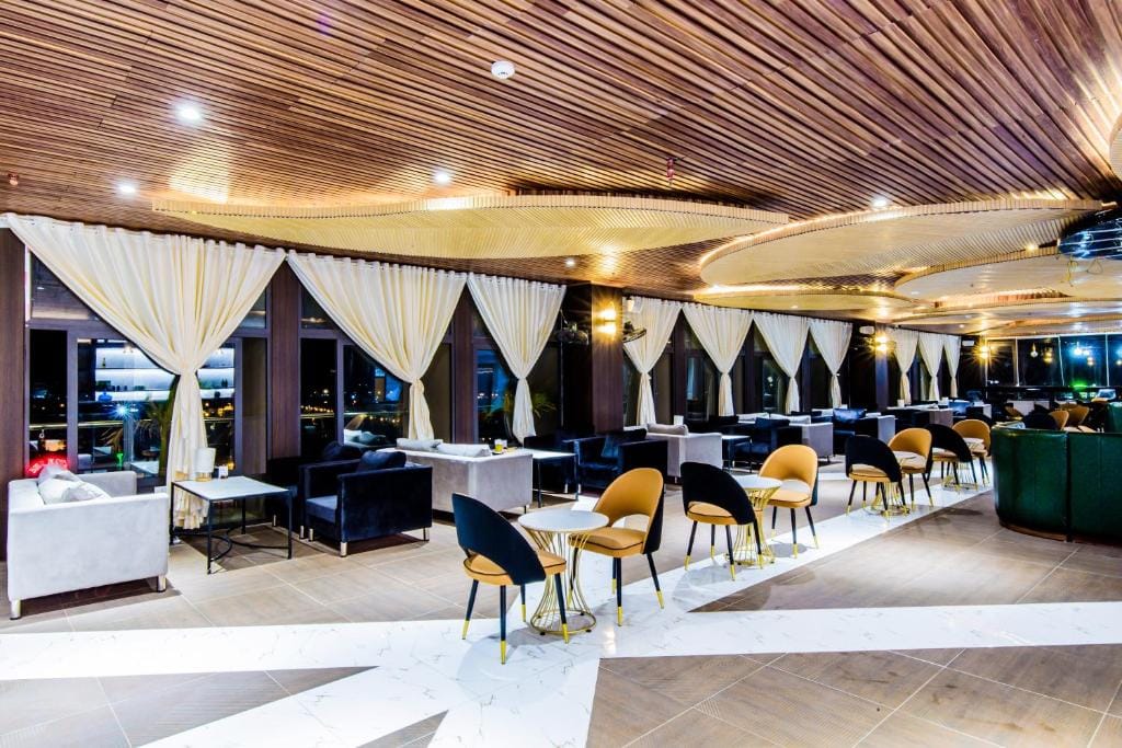 Hoa Dao Hotel — 1