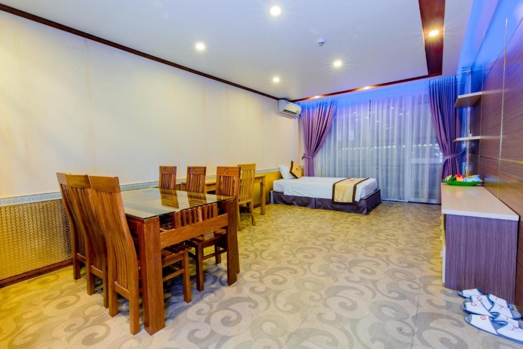 Hoa Dao Hotel — 3