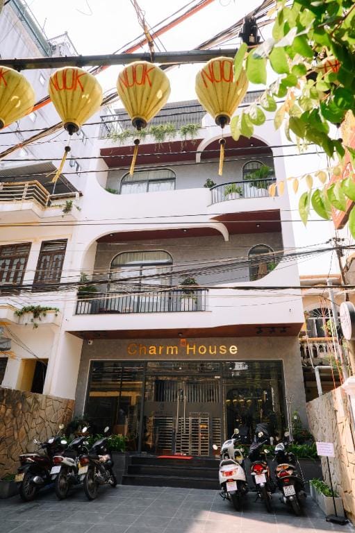 Charm House Hue — 1