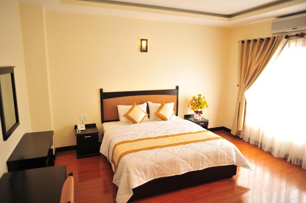 Than Thien - Friendly Hotel — 1