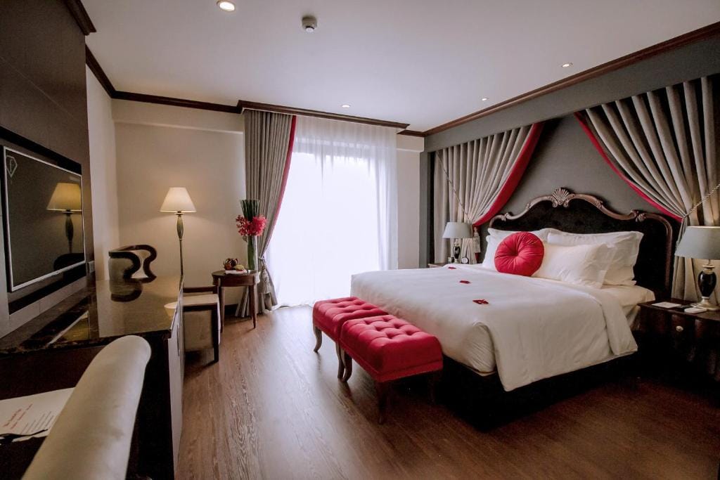 The Scarlett Boutique Hotel — 3