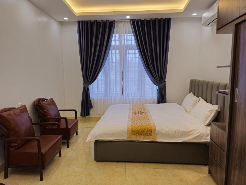 4L HOTEL KIM BÔI — 5